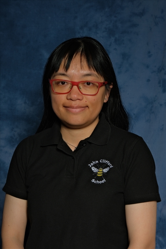 Ms Carrey Pang