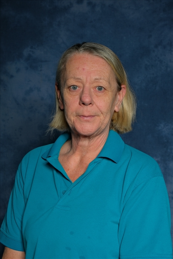 Mrs Tracy Harrison